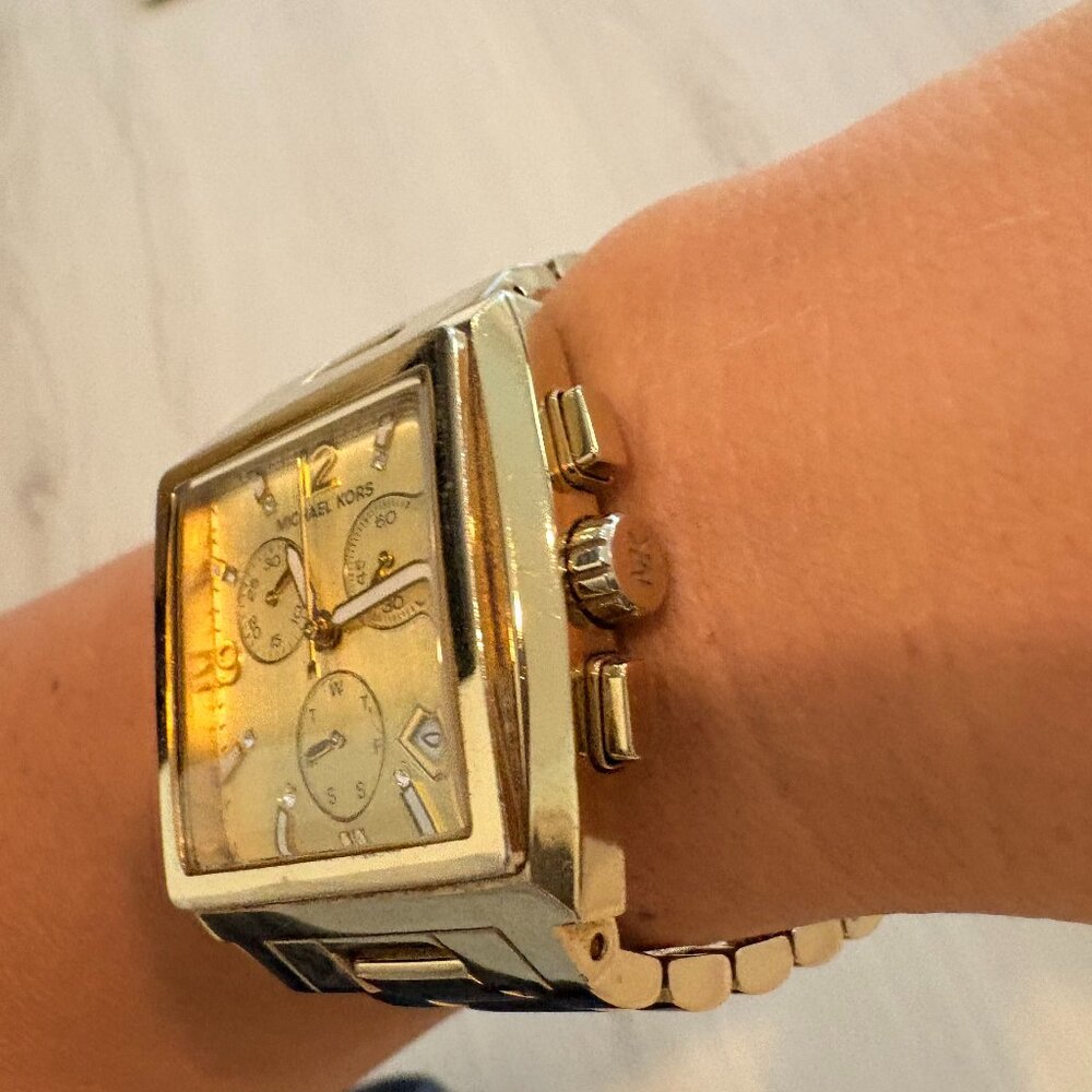 Michael Kors Square Gold Watch - Picture 4 of 4